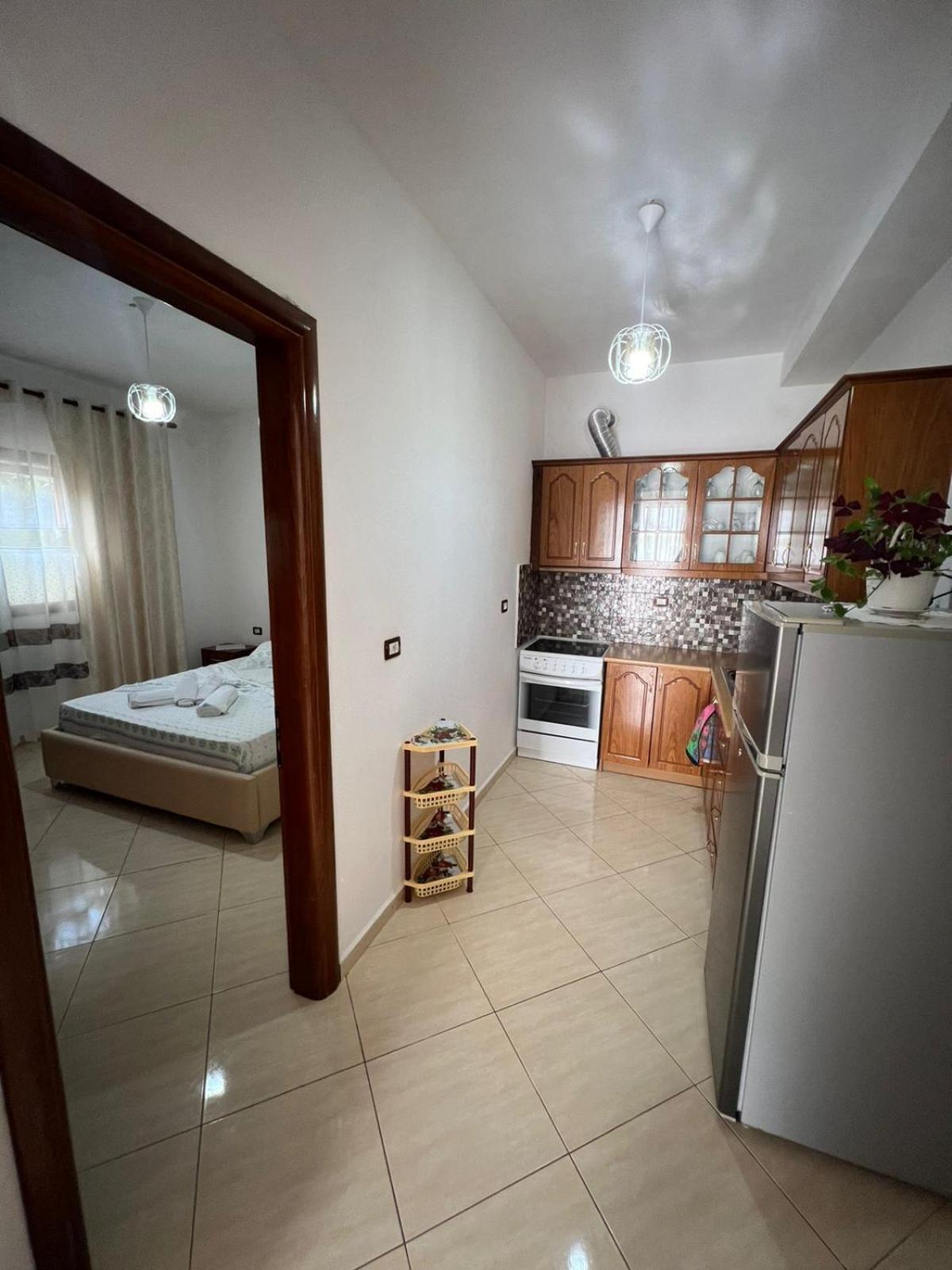 Teo Apartment Sarandë Exteriör bild